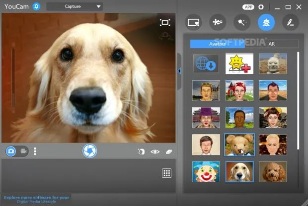CyberLink YouCam Deluxe - Pantalla principal de efectos CyberLink YouCam Deluxe Full en Español - Pantalla principal mostrando la galería de efectos y filtros en tiempo real con la imagen de la webcam al fondo